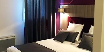 Nemea Appart Quai Victor Hotel